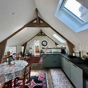 L'aumonerie De Rotheneuf Appartement